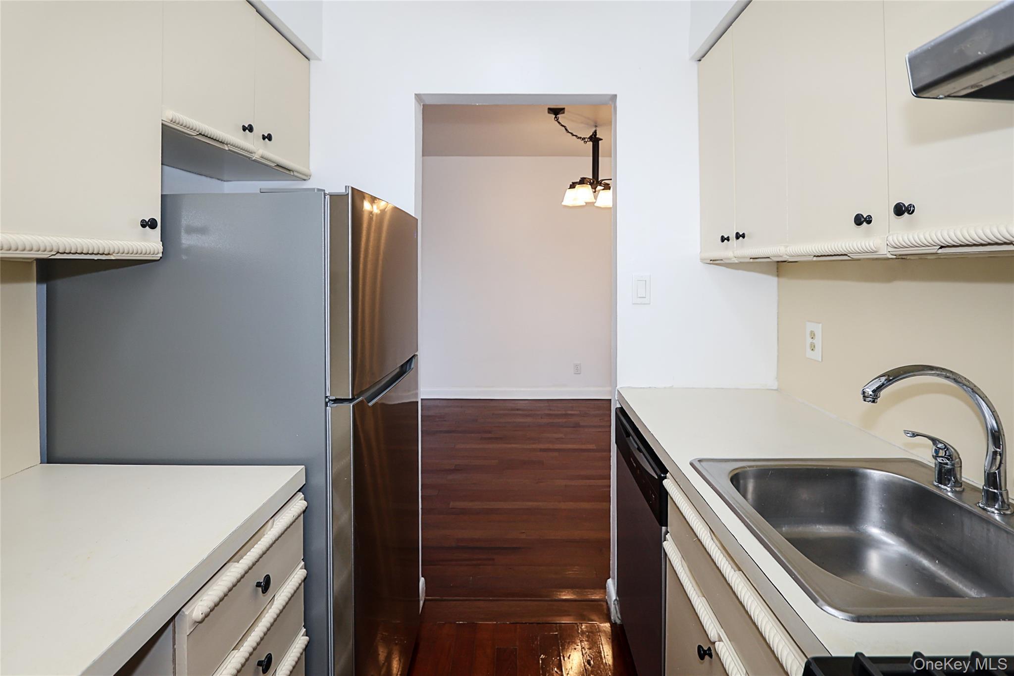 Coop 215 Place  Queens, NY 11361, MLS-945205-18