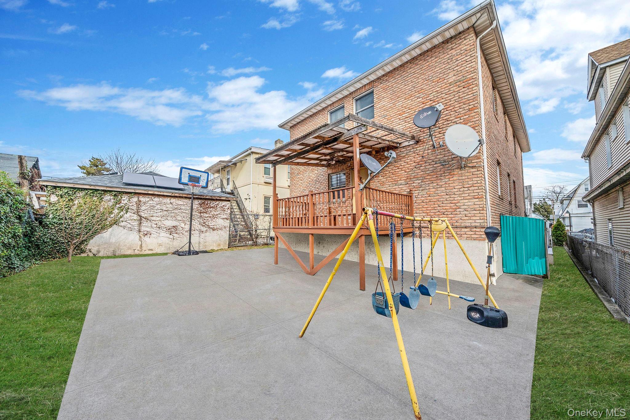 Single Family 159th  Queens, NY 11432, MLS-945208-34