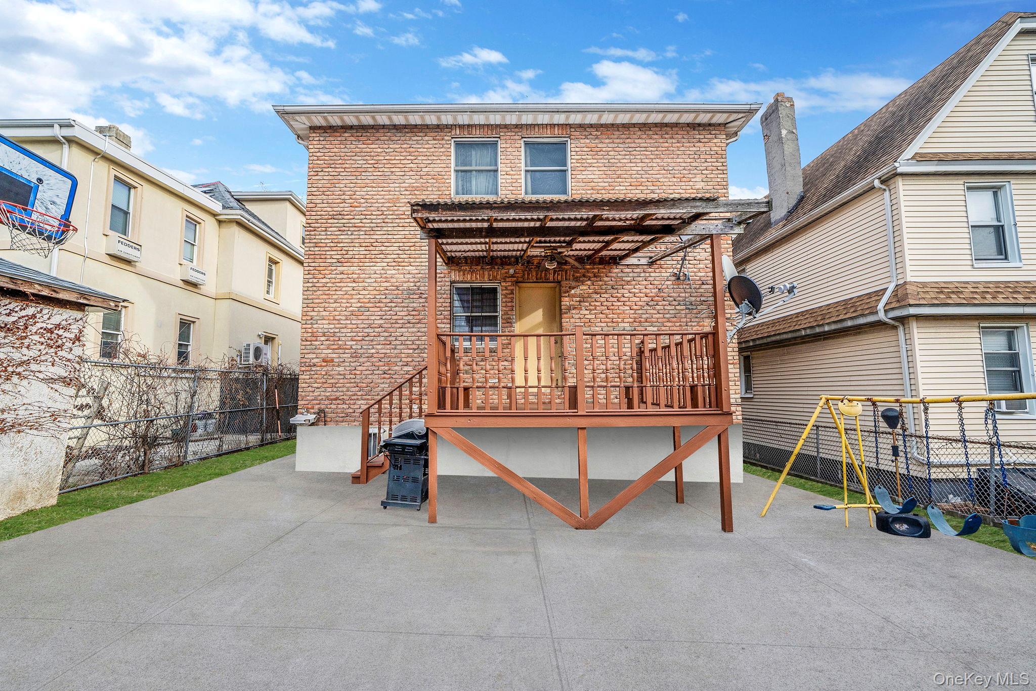 Single Family 159th  Queens, NY 11432, MLS-945208-35