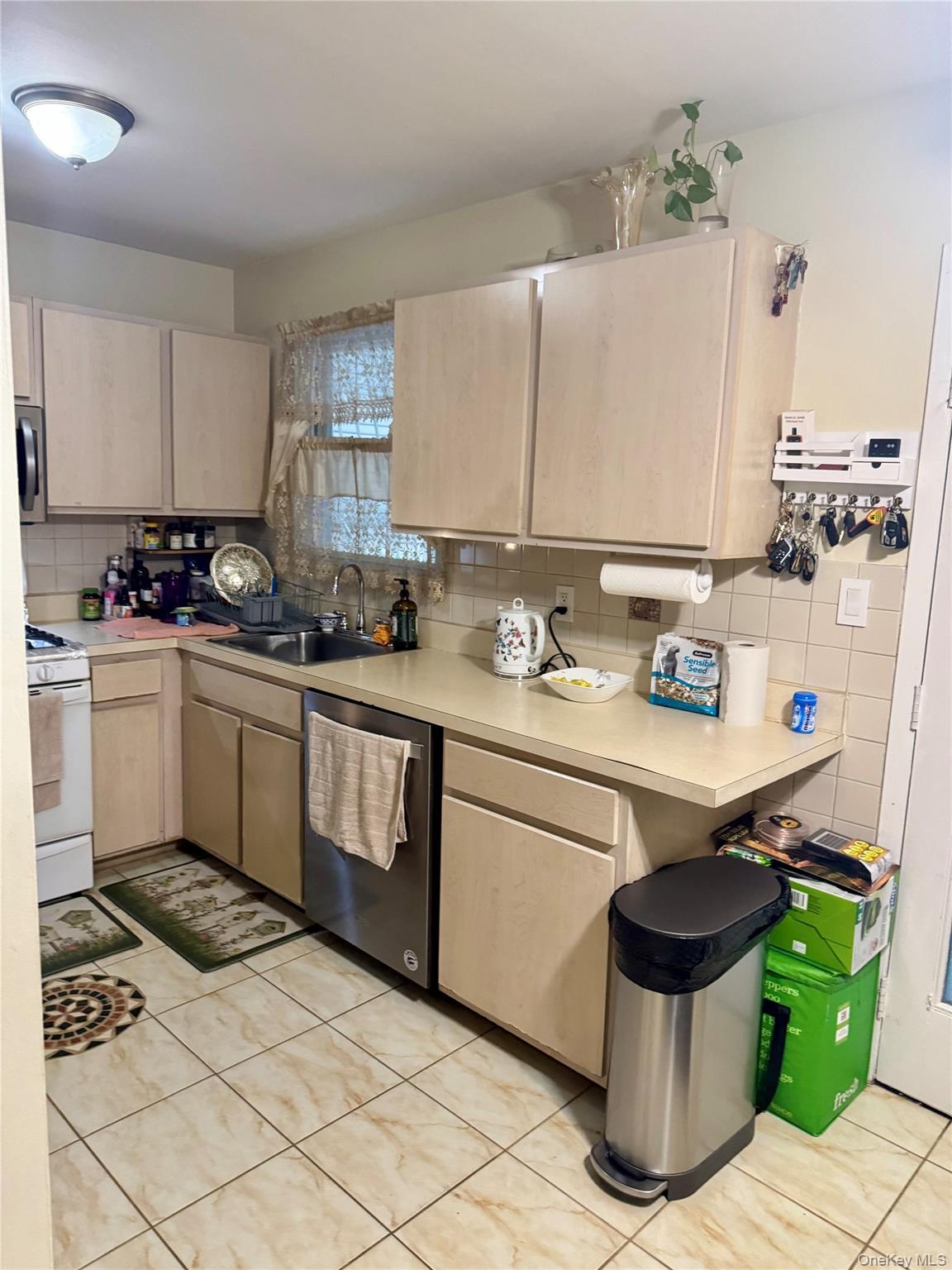 Single Family 113th  Queens, NY 11433, MLS-945217-6