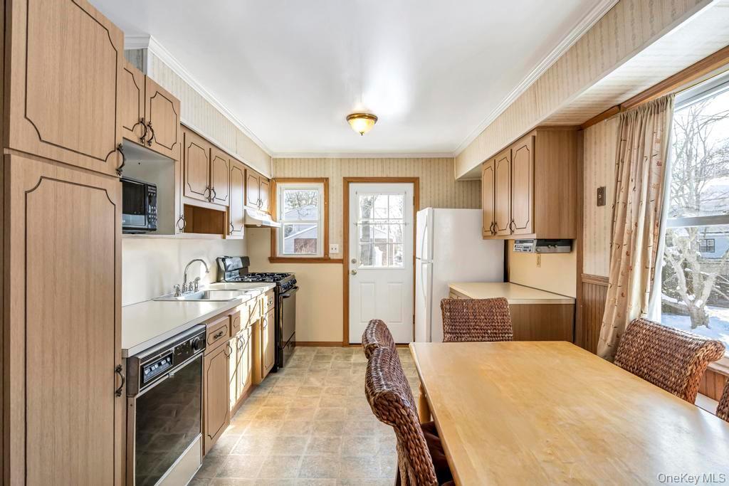 Single Family Baldwin  Suffolk County, NY 11706, MLS-945219-16