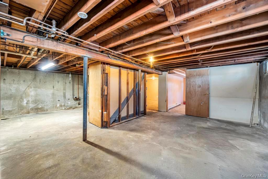 Single Family Baldwin  Suffolk County, NY 11706, MLS-945219-24