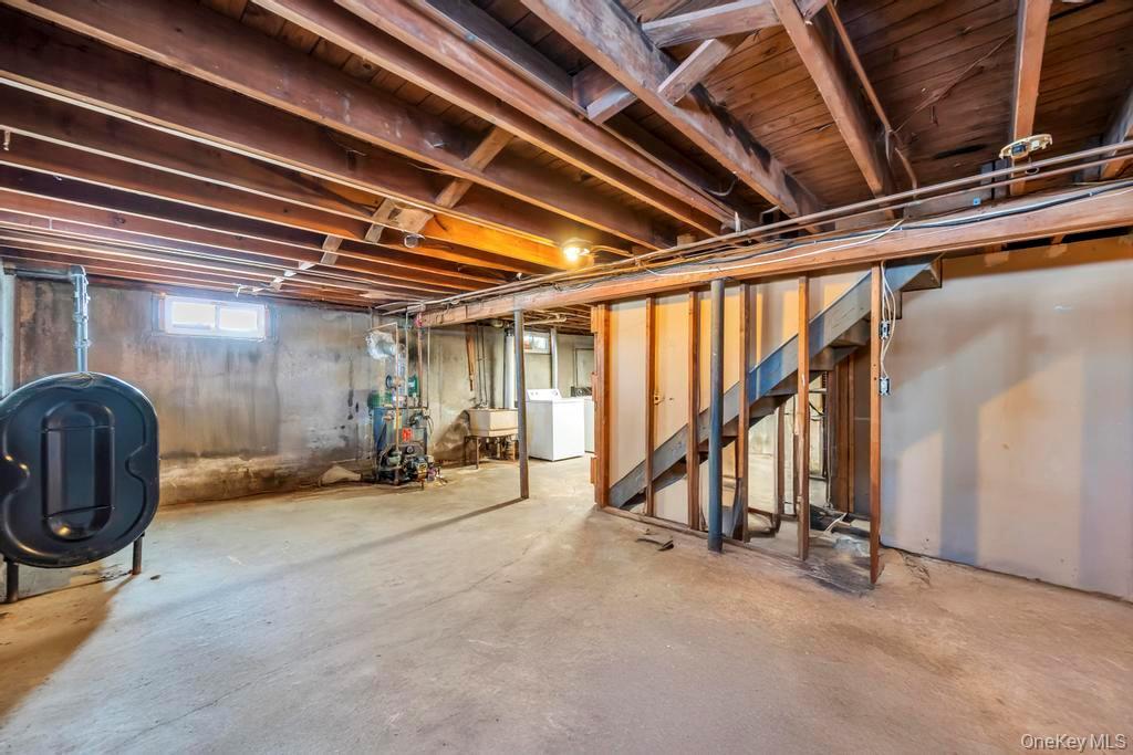 Single Family Baldwin  Suffolk County, NY 11706, MLS-945219-25