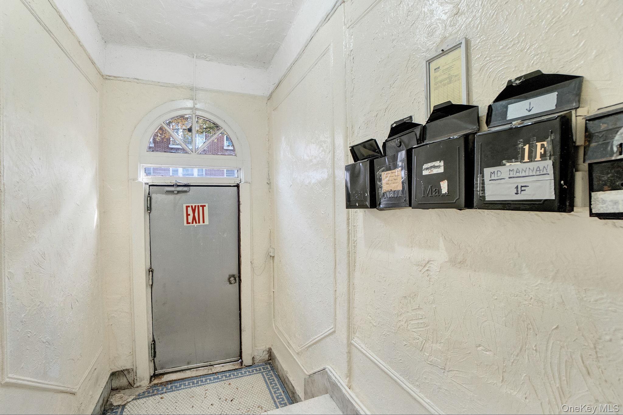 Single Family College  Bronx, NY 10456, MLS-945225-20