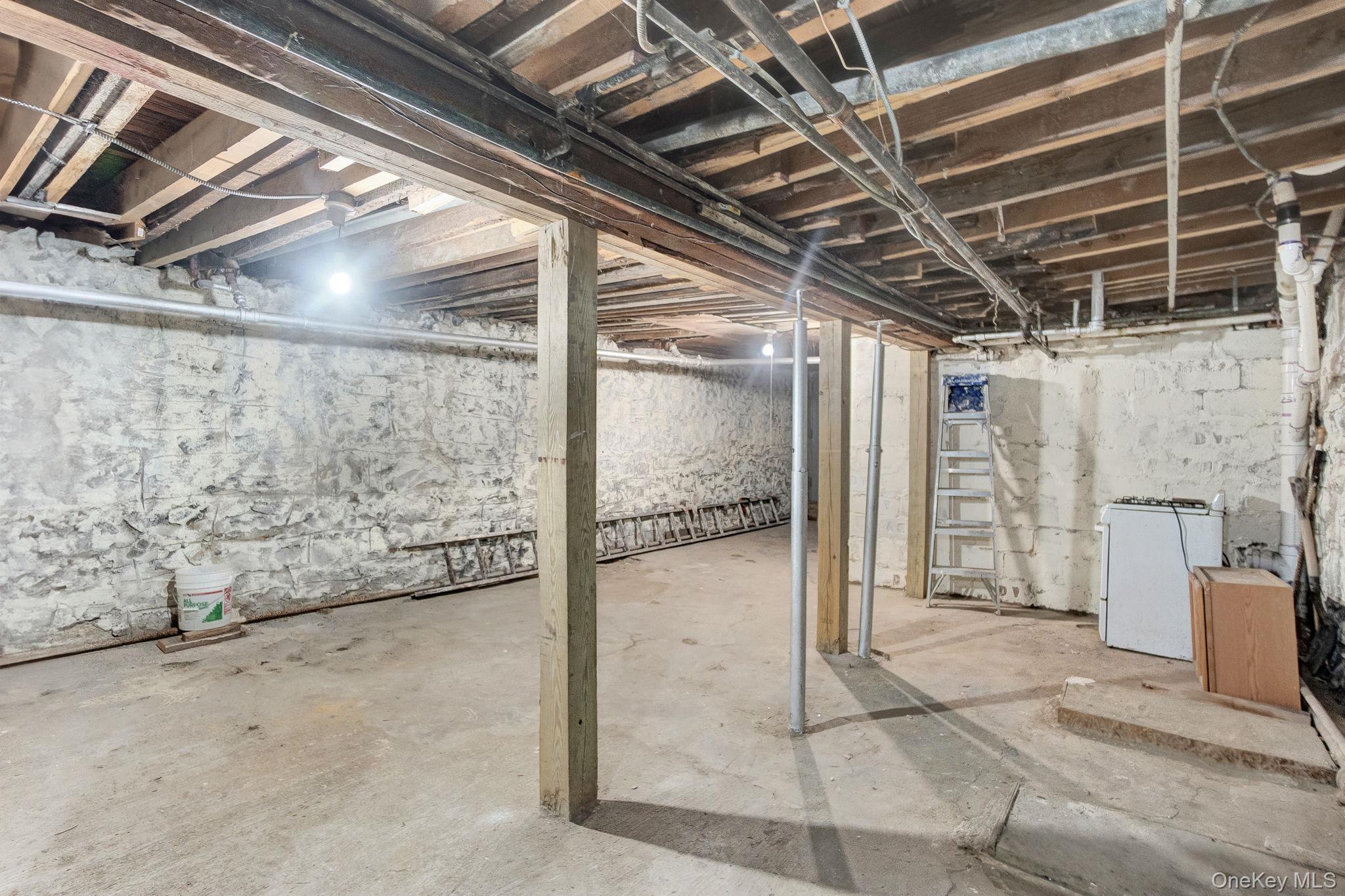 Single Family College  Bronx, NY 10456, MLS-945225-33