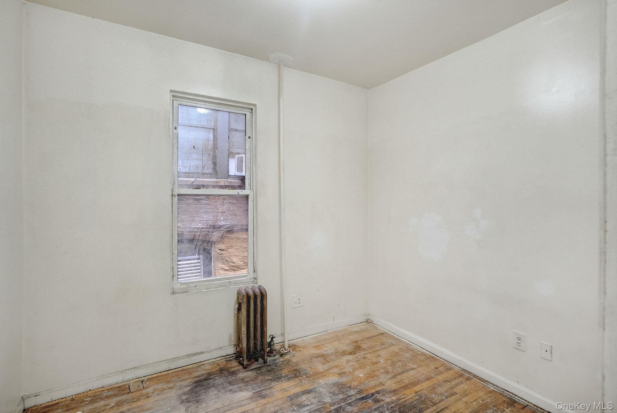 Single Family College  Bronx, NY 10456, MLS-945225-8