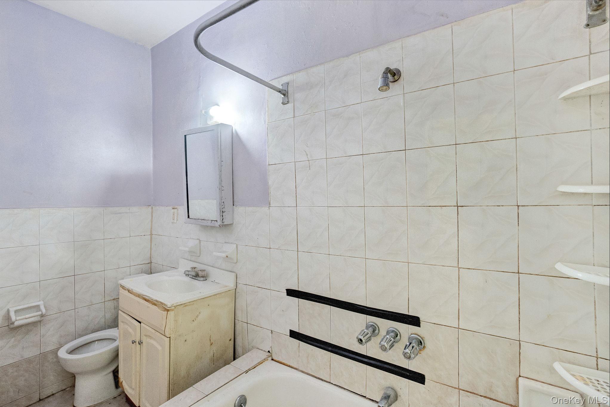 Single Family College  Bronx, NY 10456, MLS-945225-9