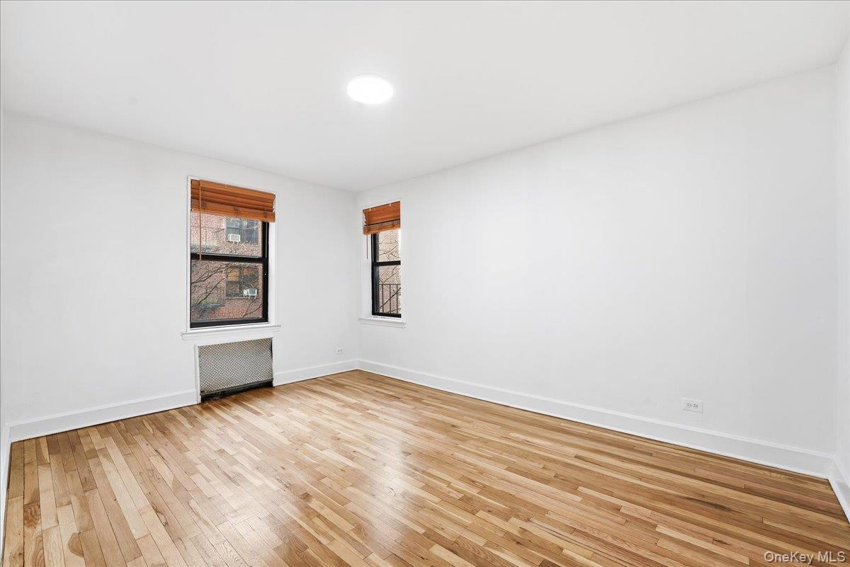 Coop Greystone  Bronx, NY 10463, MLS-945230-10