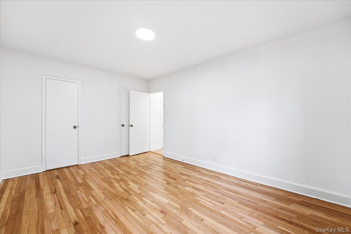 Coop Greystone  Bronx, NY 10463, MLS-945230-13