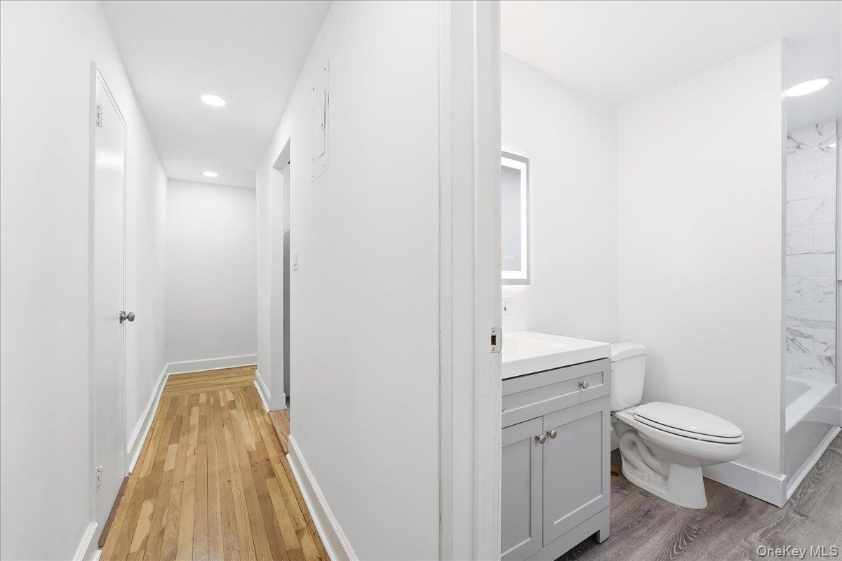 Coop Greystone  Bronx, NY 10463, MLS-945230-15