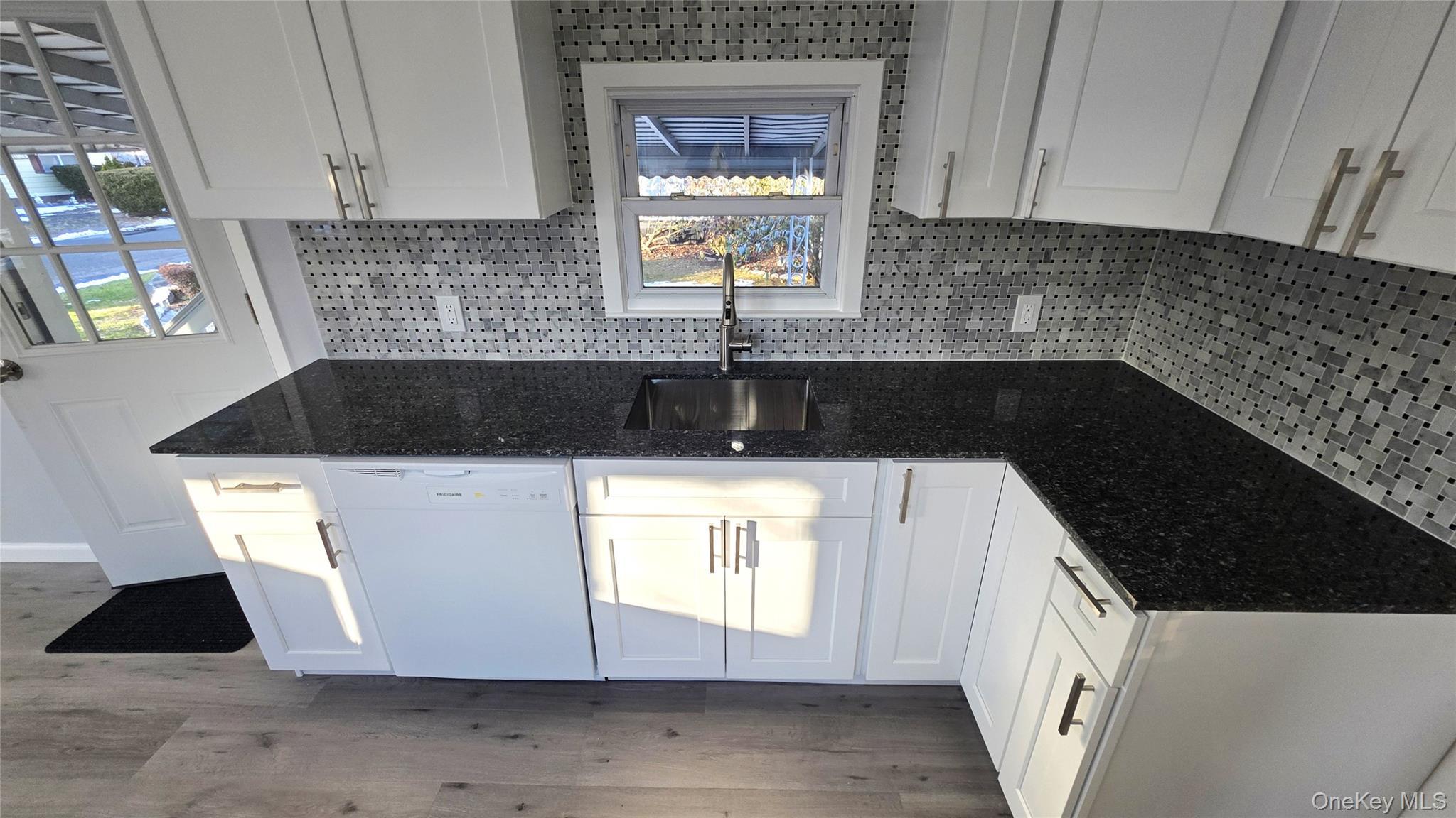 Single Family Buttercup Suffolk County, NY 11716, MLS-945242-14