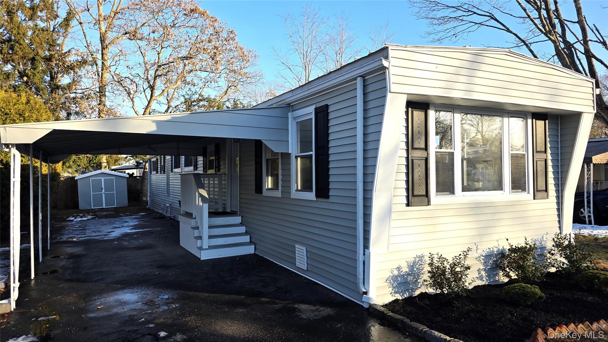 Single Family Buttercup Suffolk County, NY 11716, MLS-945242-15