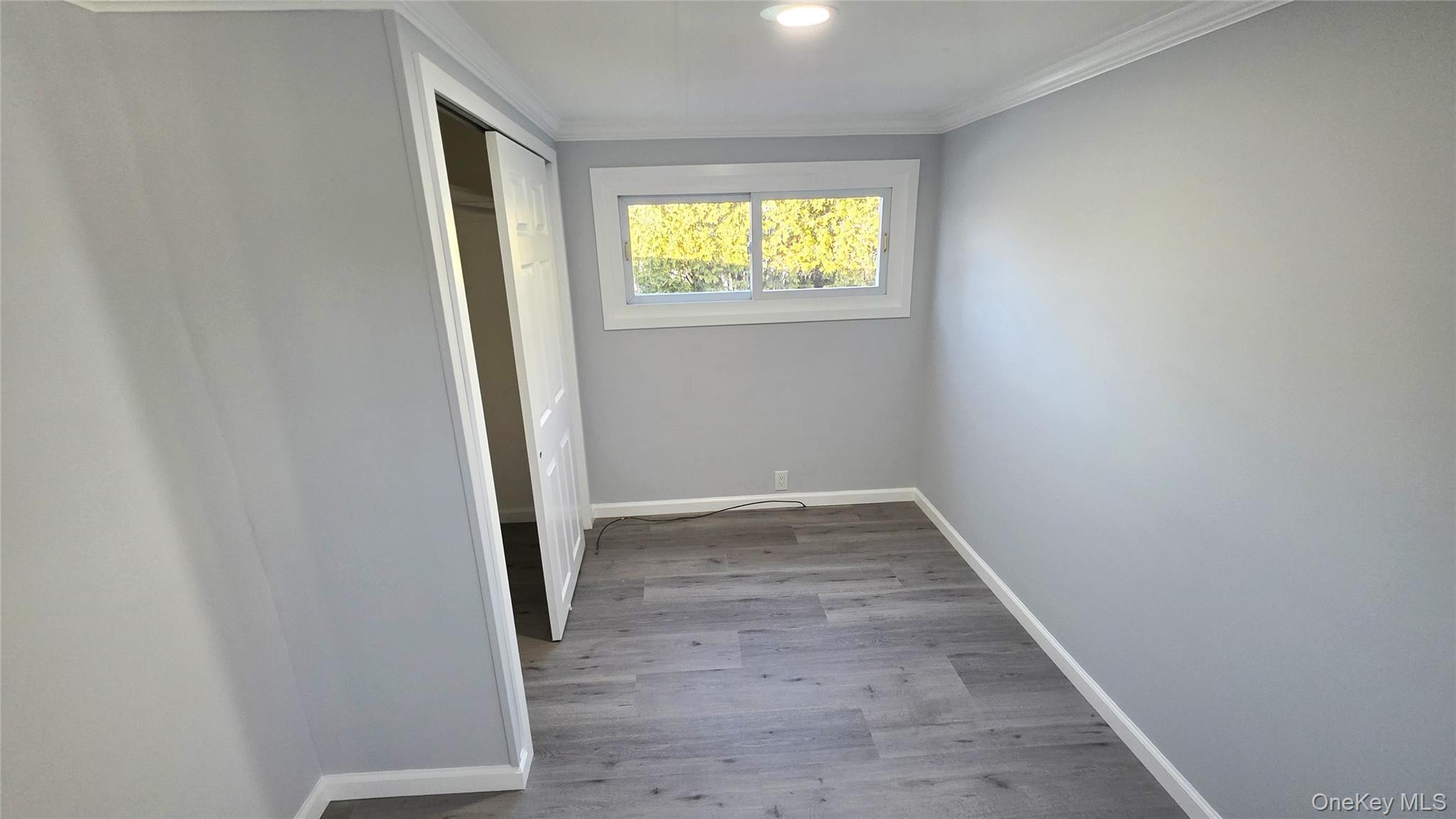 Single Family Buttercup Suffolk County, NY 11716, MLS-945242-8