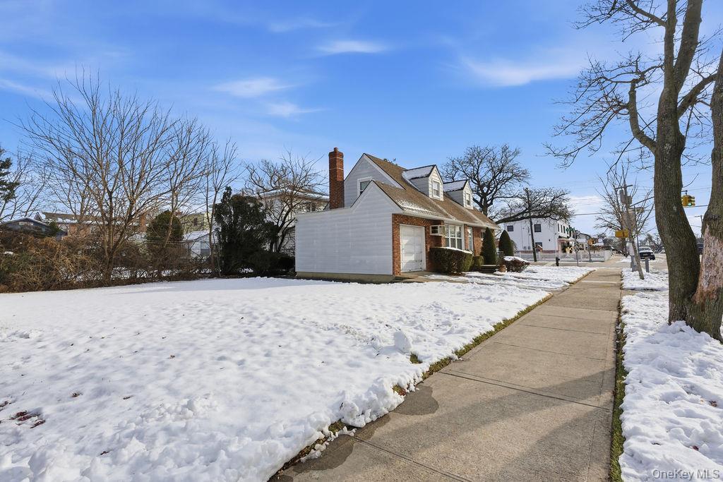 Single Family 84th Queens, NY 11414, MLS-945262-23