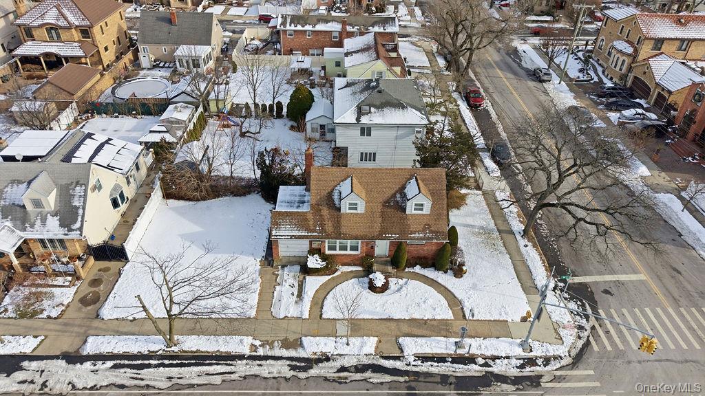 Single Family 84th  Queens, NY 11414, MLS-945262-34