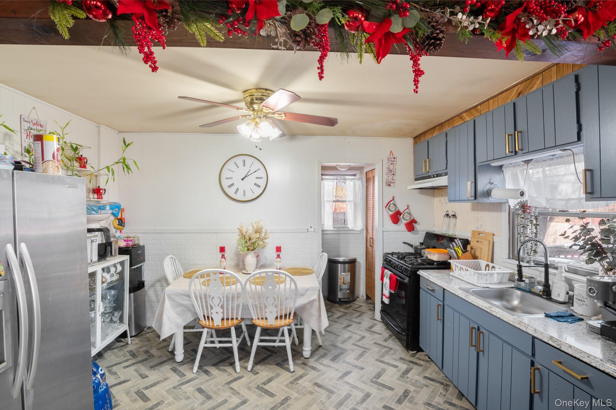 Single Family Samsondale  Rockland County, NY 10993, MLS-945293-15
