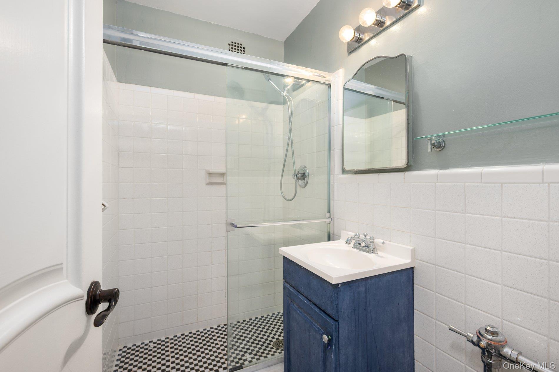 Coop Bell Boulevard Queens, NY 11360, MLS-945348-15