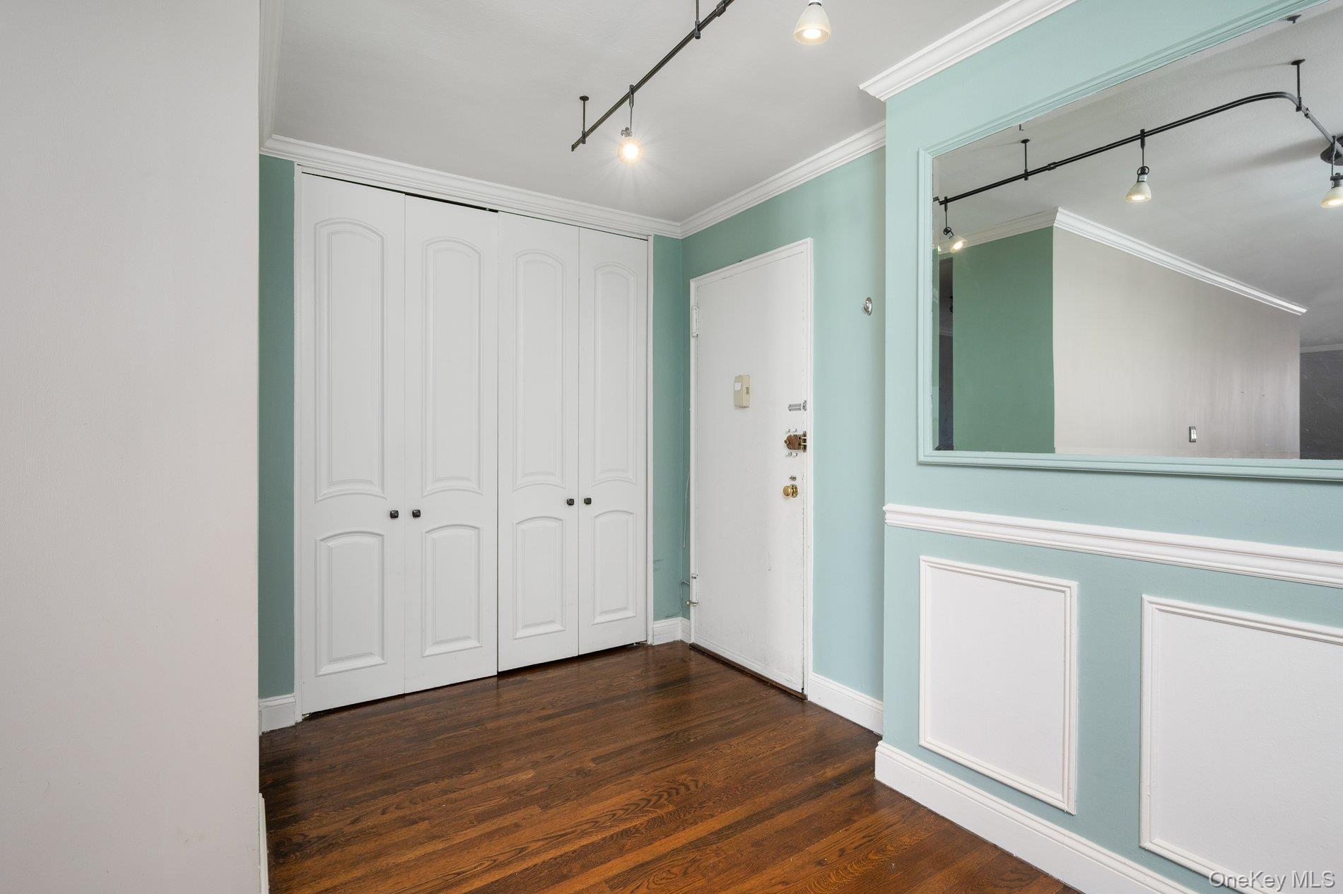 Coop Bell Boulevard Queens, NY 11360, MLS-945348-3