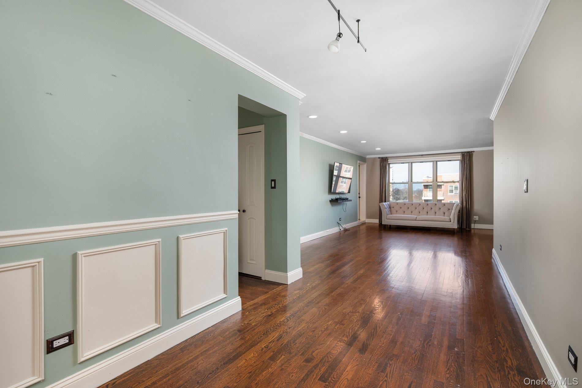 Coop Bell Boulevard Queens, NY 11360, MLS-945348-4