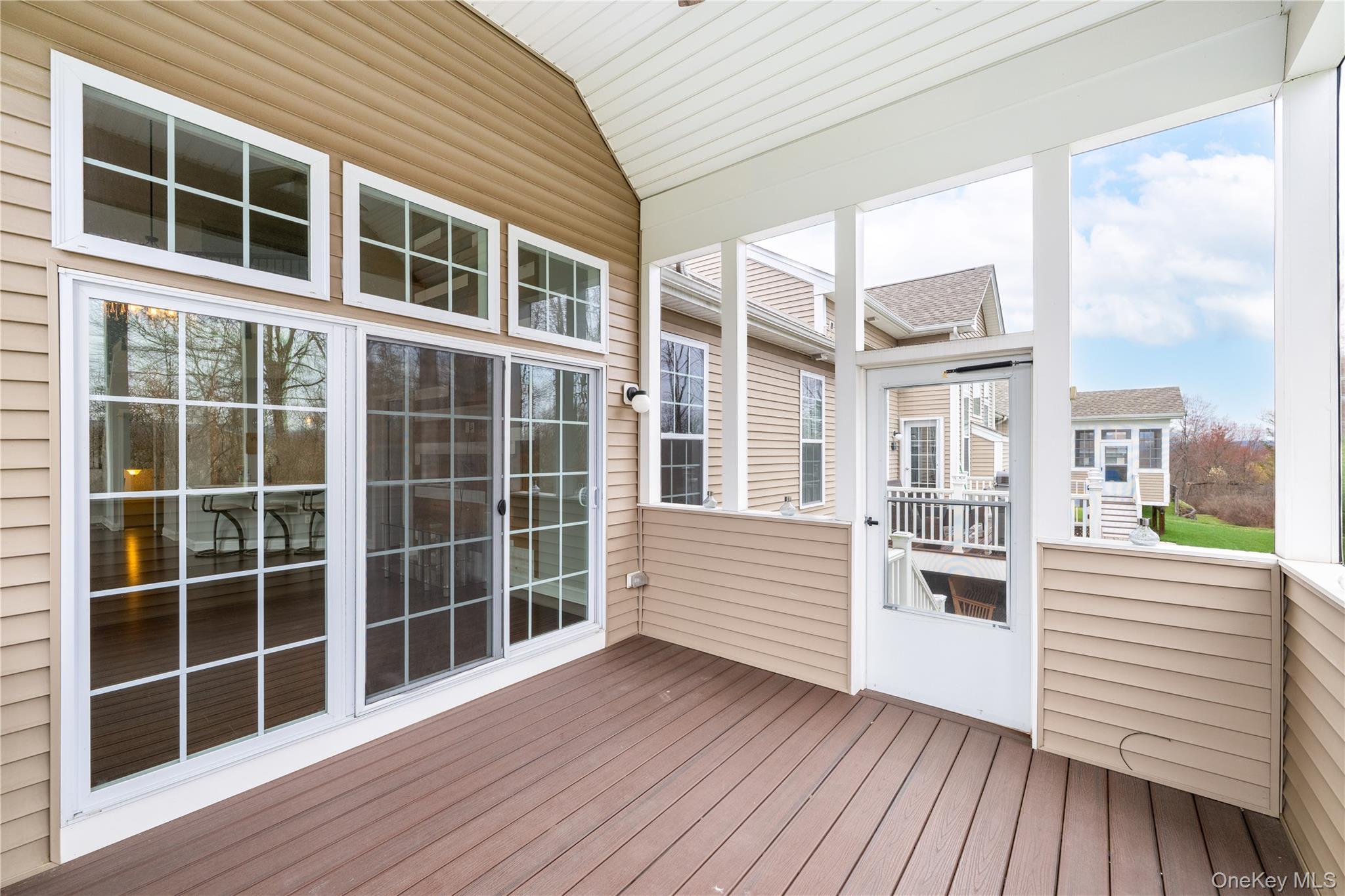 Condo Dutch  Dutchess County, NY 12590, MLS-945353-15