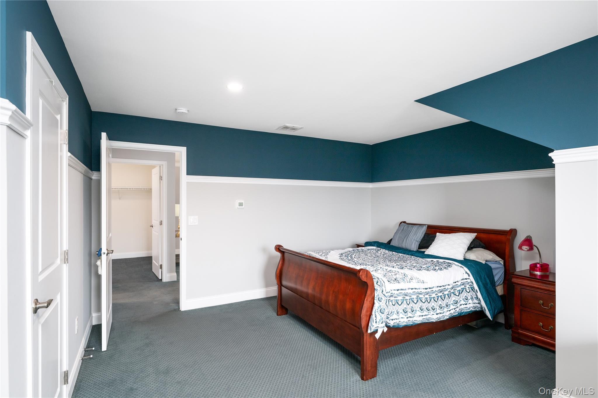 Condo Dutch  Dutchess County, NY 12590, MLS-945353-29