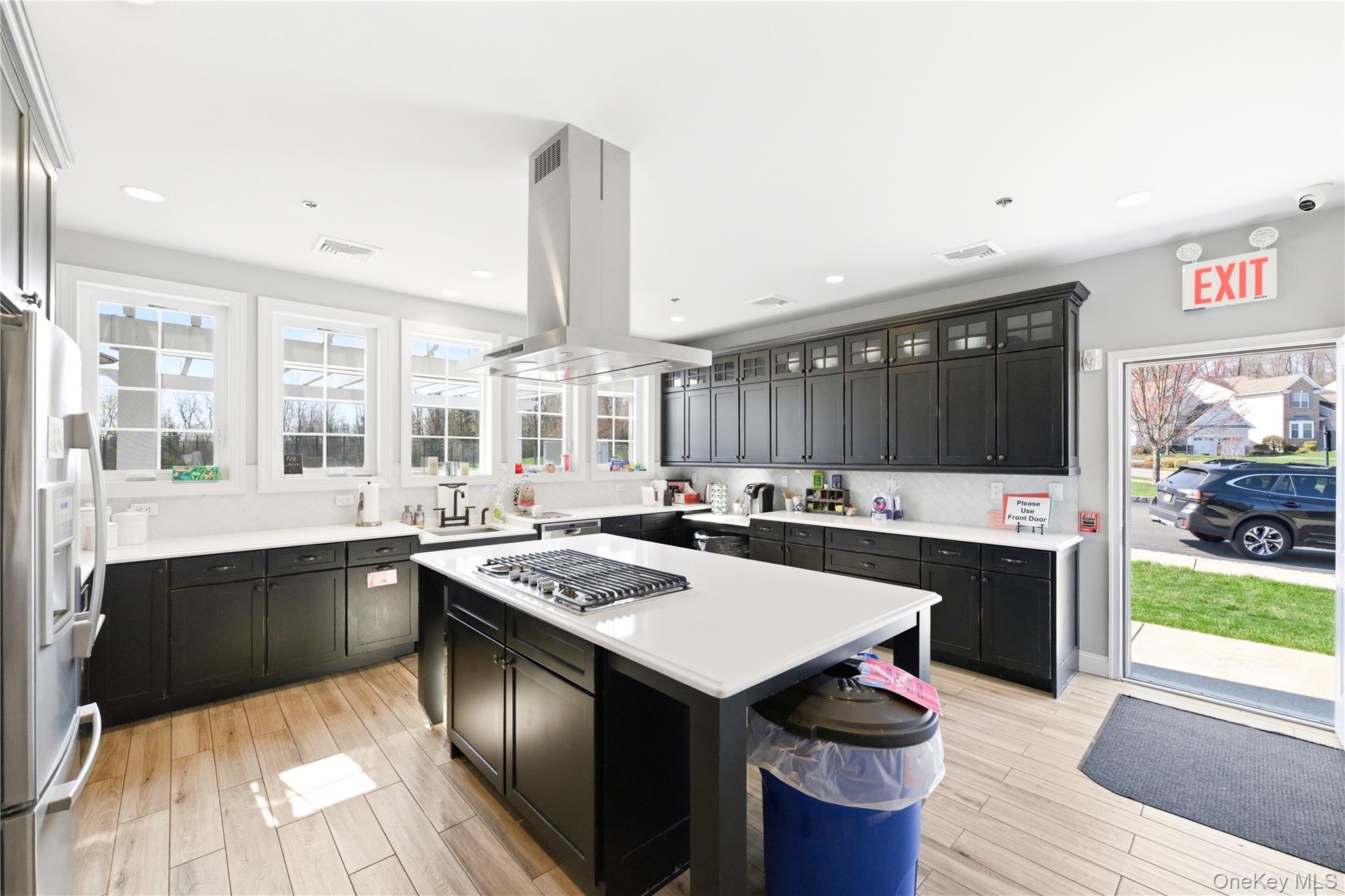 Condo Dutch  Dutchess County, NY 12590, MLS-945353-47