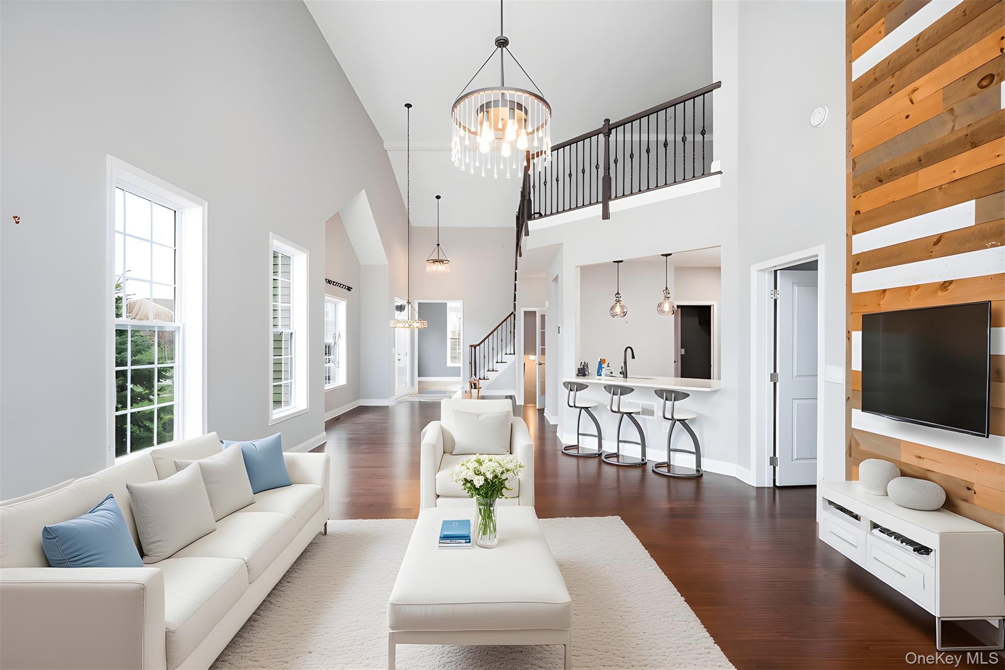 Condo Dutch  Dutchess County, NY 12590, MLS-945353-6