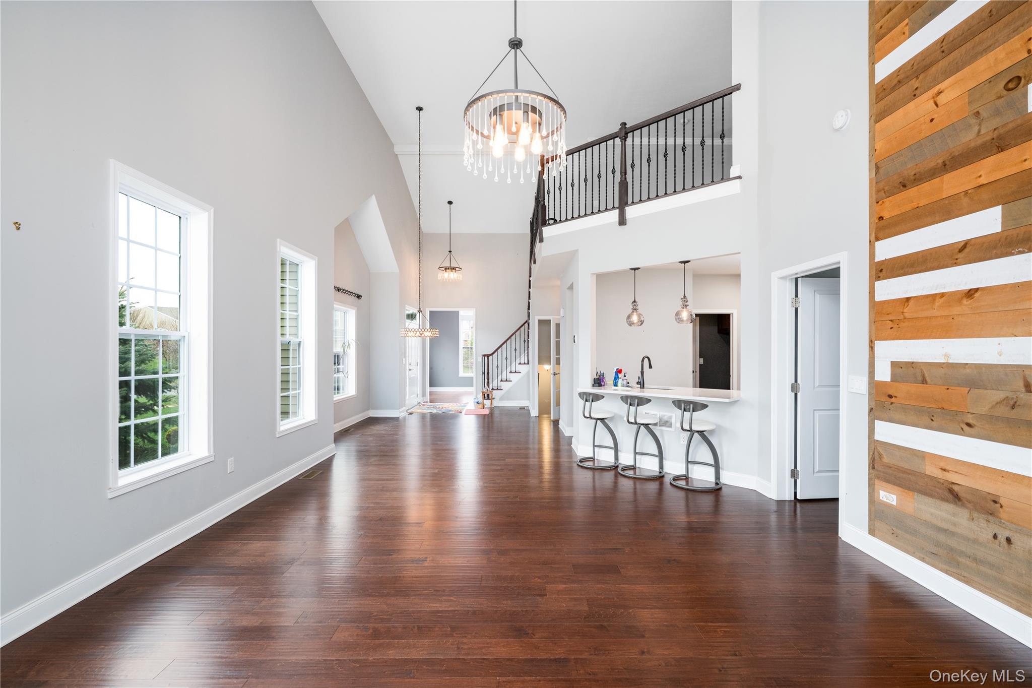 Condo Dutch  Dutchess County, NY 12590, MLS-945353-7