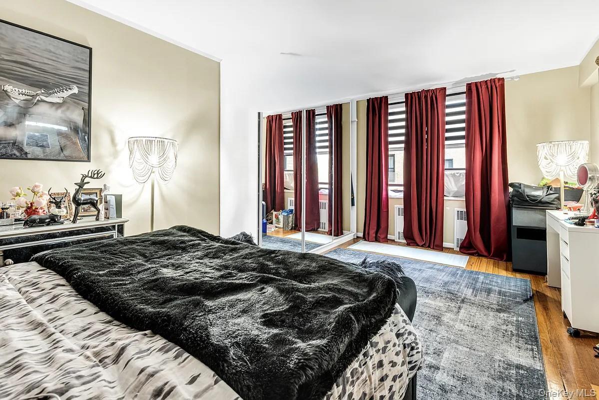 Coop End  Brooklyn, NY 11235, MLS-945406-10