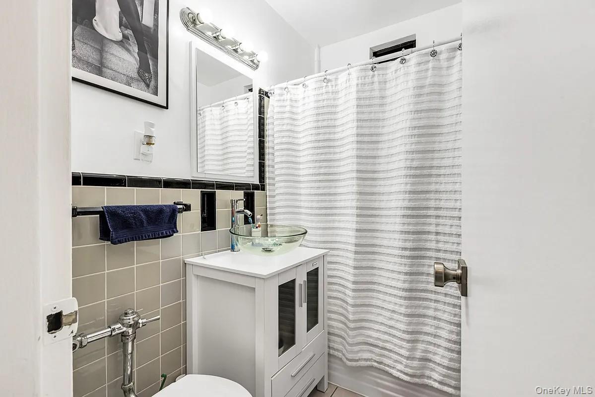 Coop End  Brooklyn, NY 11235, MLS-945406-14