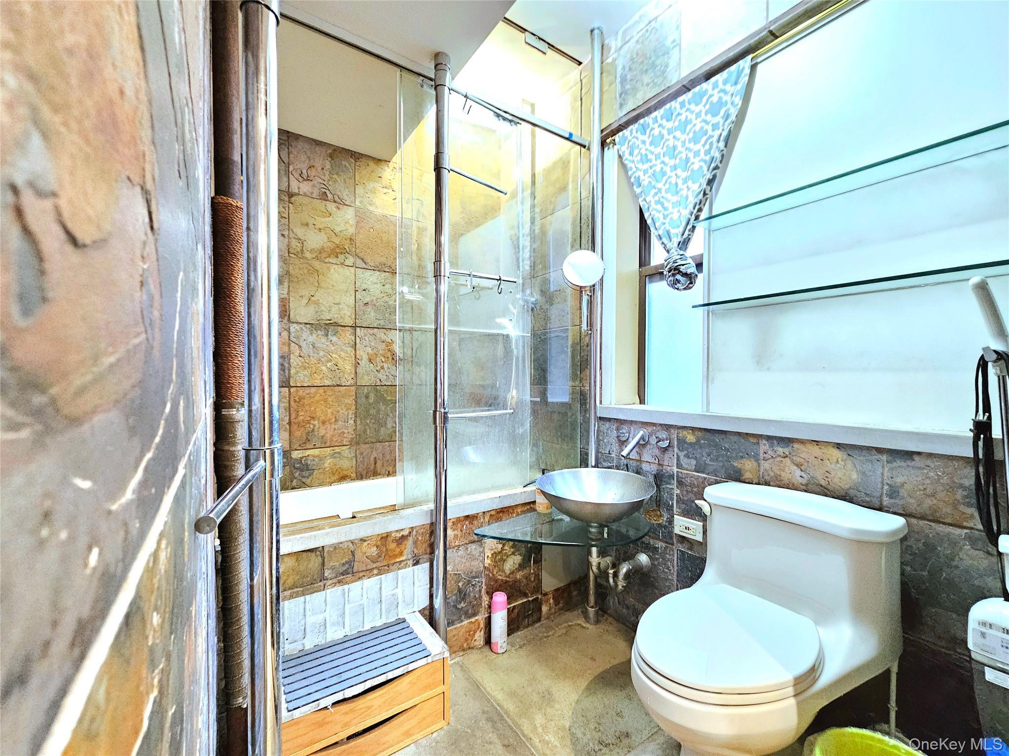 Coop Hull  Bronx, NY 10467, MLS-945410-10