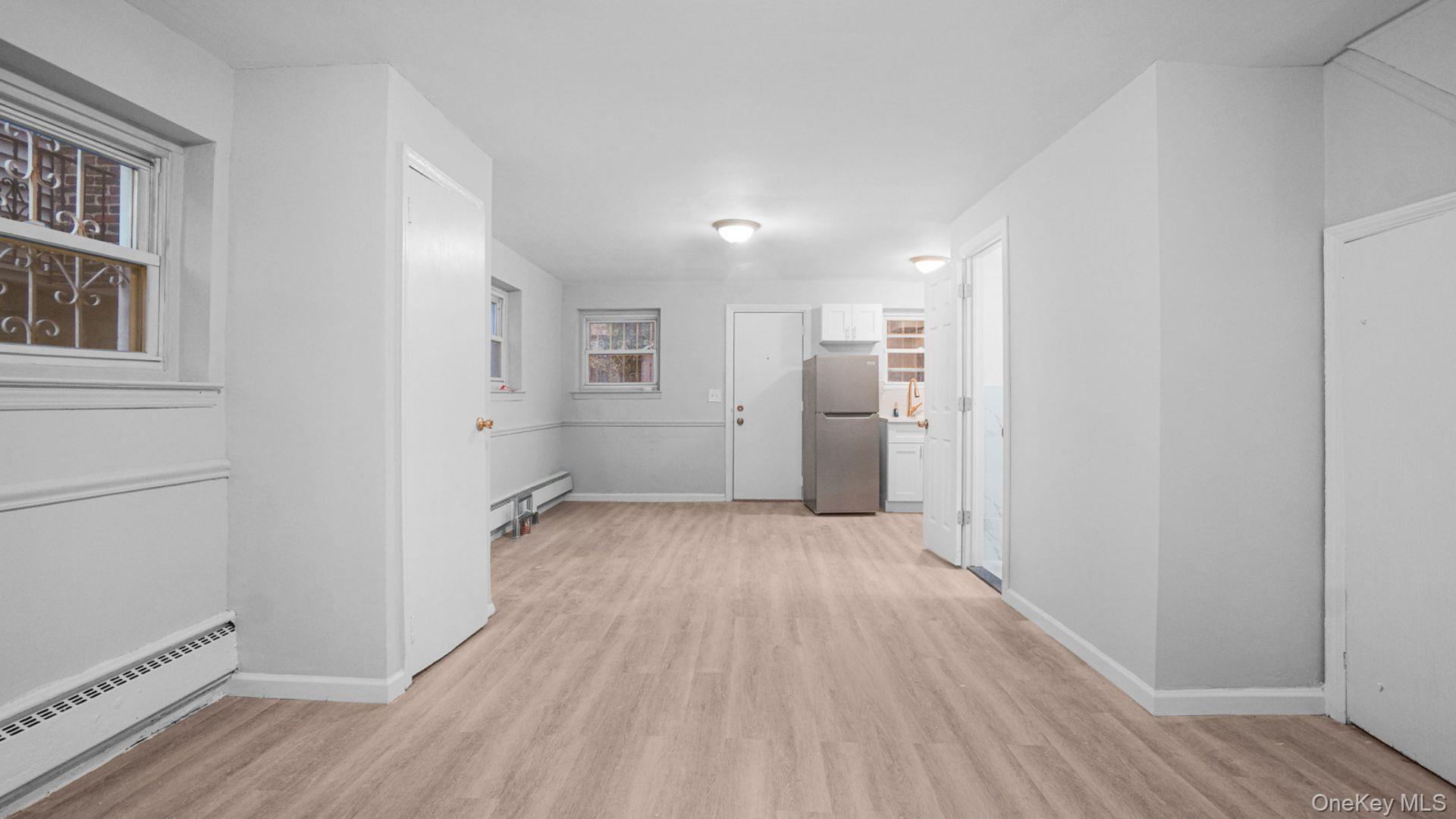 Single Family 229th  Bronx, NY 10466, MLS-945424-10