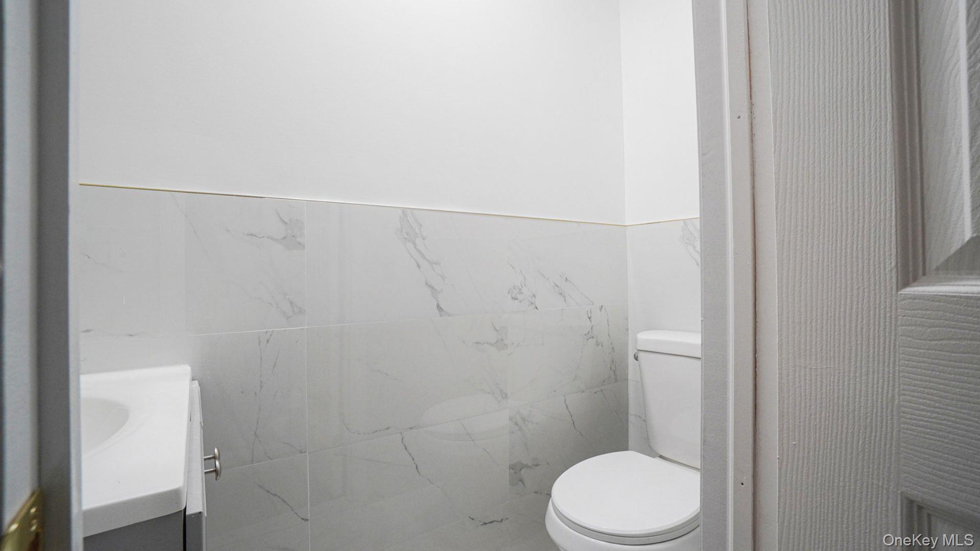 Single Family 229th  Bronx, NY 10466, MLS-945424-15