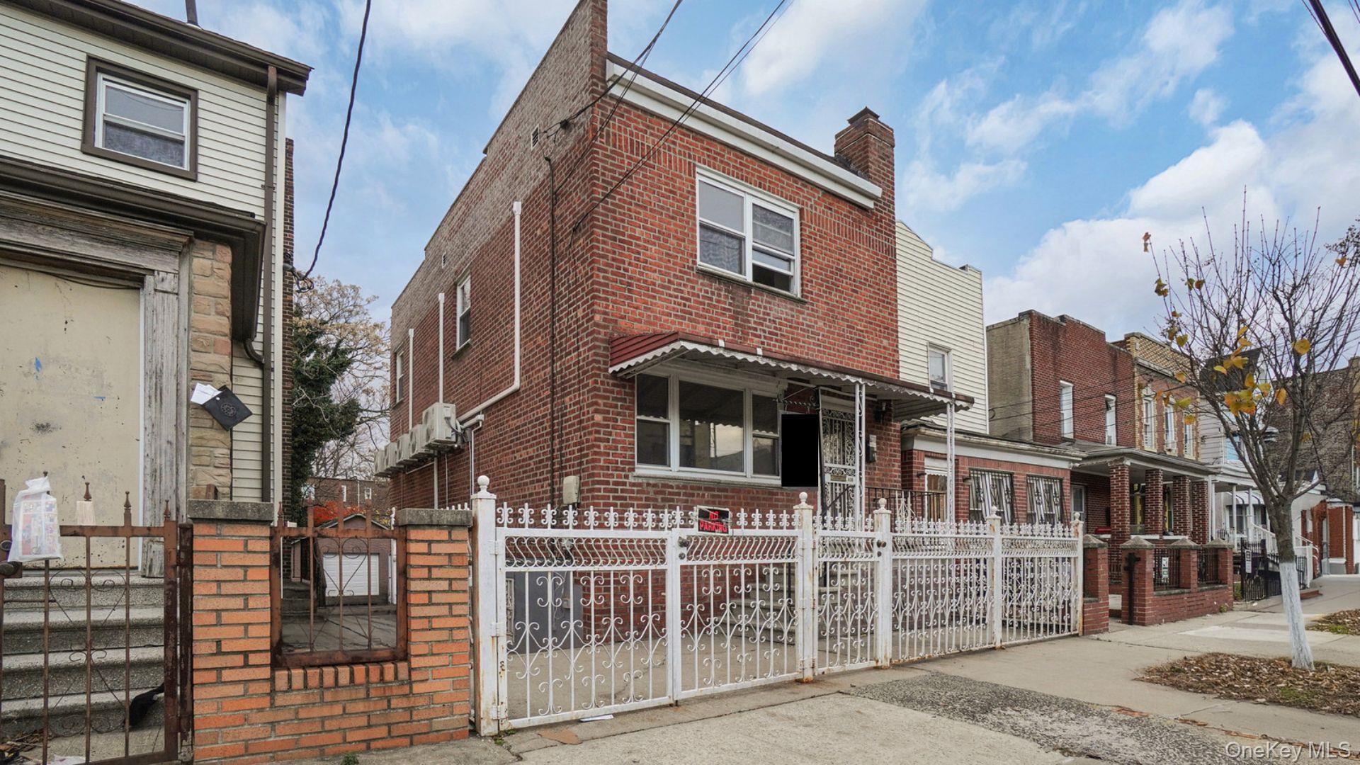 Single Family 229th  Bronx, NY 10466, MLS-945424-18