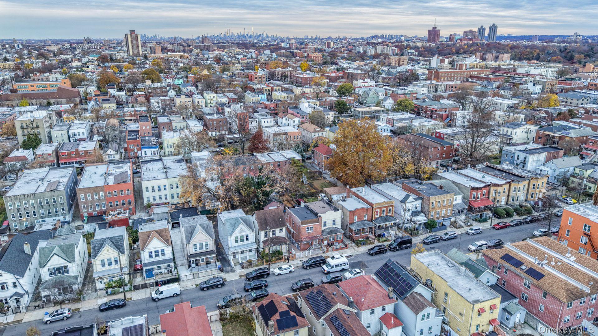 Single Family 229th  Bronx, NY 10466, MLS-945424-27