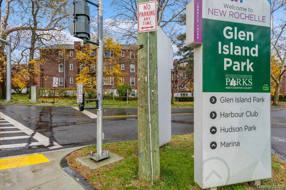 Coop Pelham  Westchester County, NY 10805, MLS-945473-17