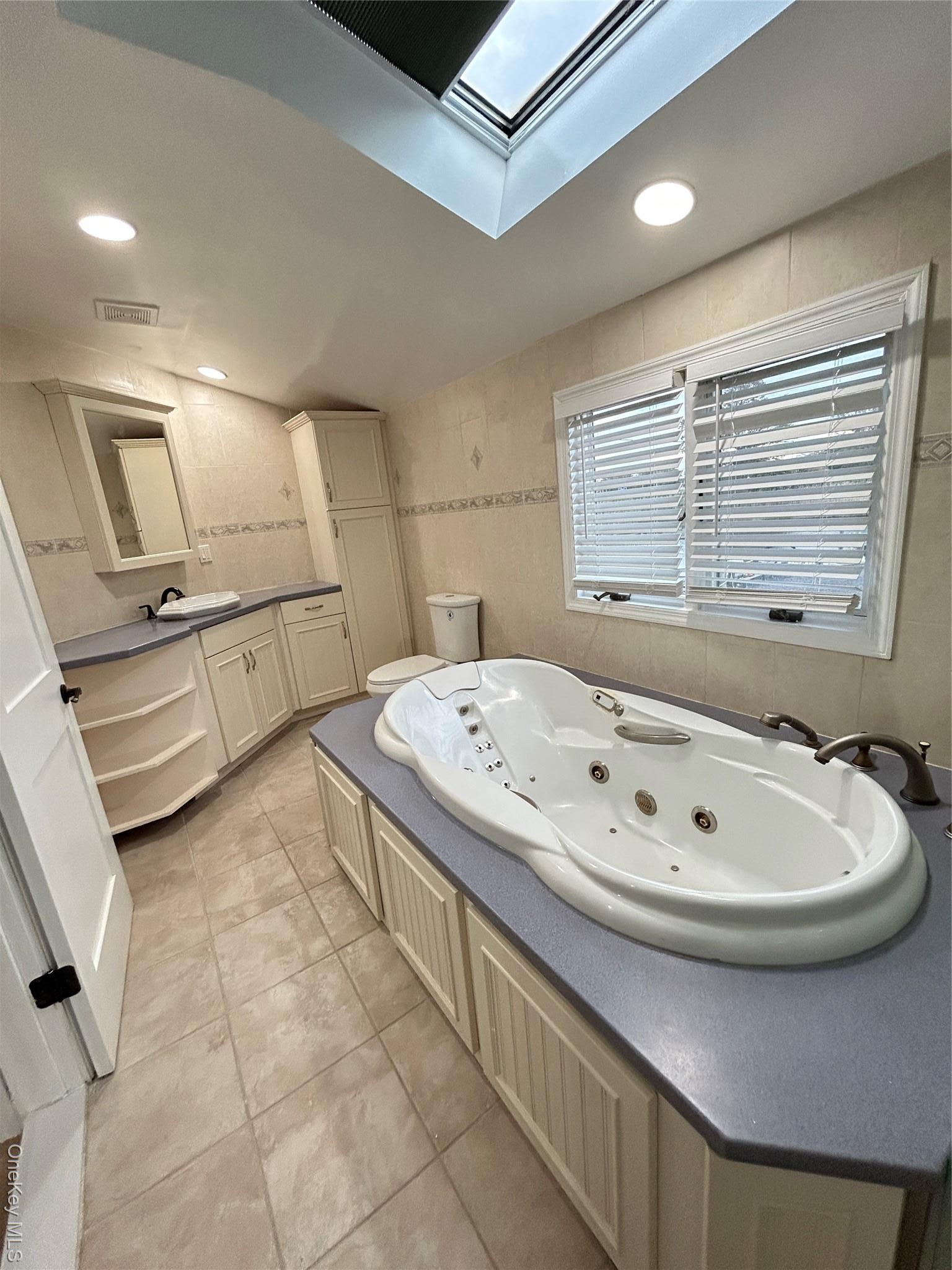 Single Family Naomi  Nassau County, NY 11783, MLS-945474-21