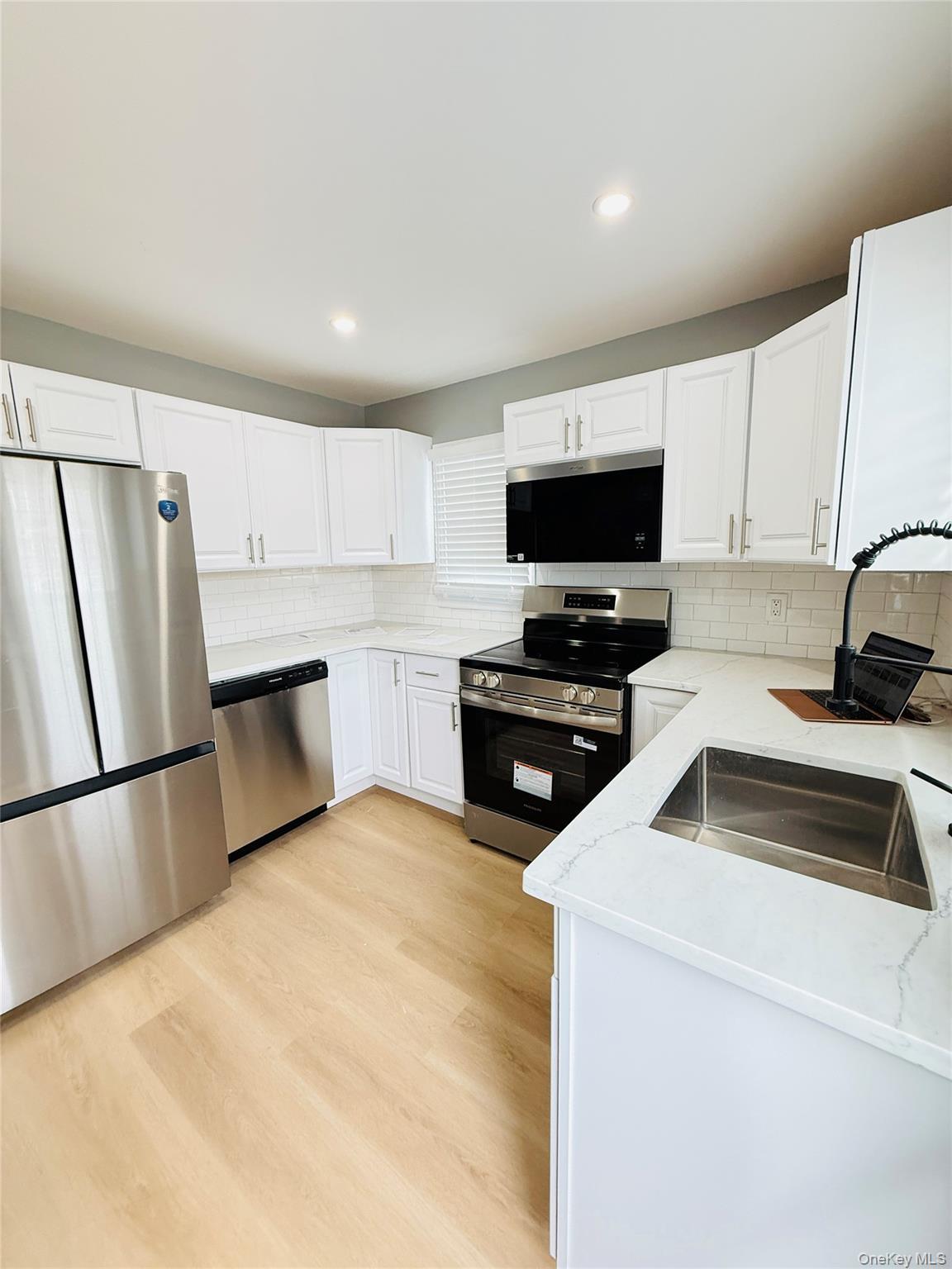 Single Family Naomi  Nassau County, NY 11783, MLS-945474-9