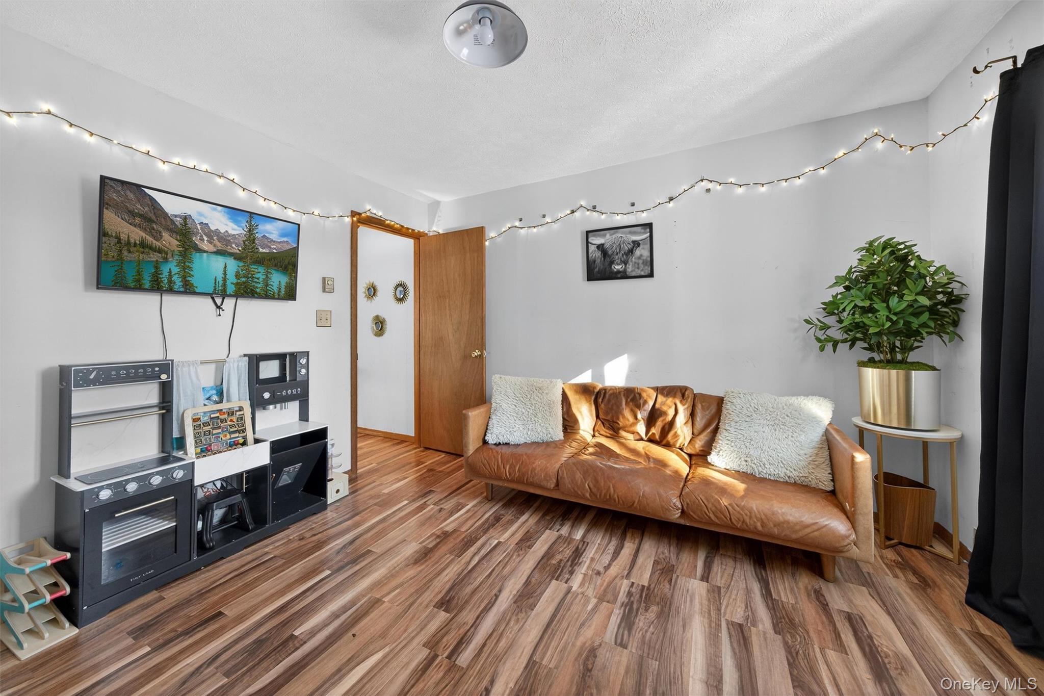 Single Family Cherry Ridge Road Out Of Area, NY 18324, MLS-945485-16