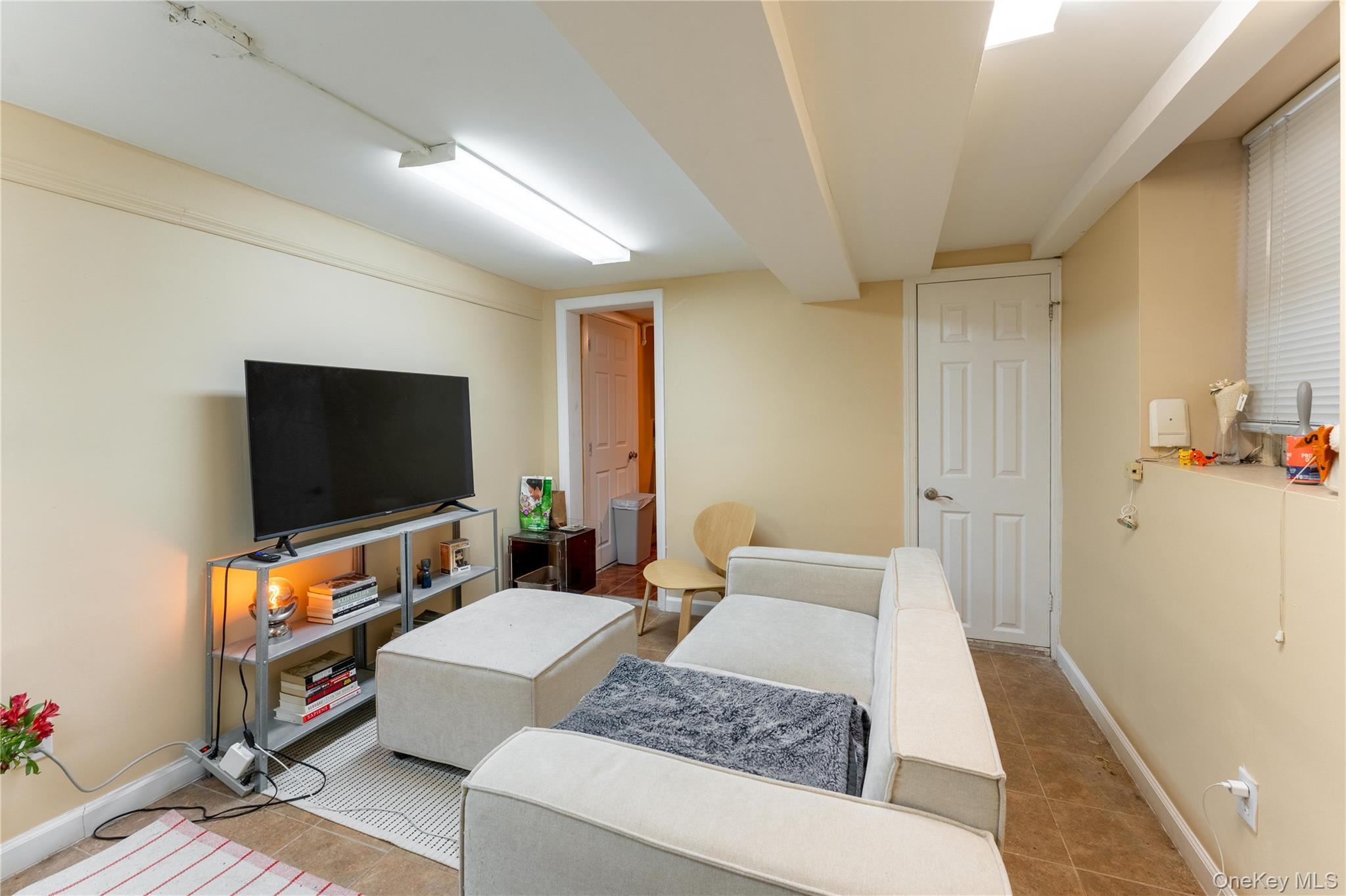 Single Family Carroll Brooklyn, NY 11225, MLS-945526-11