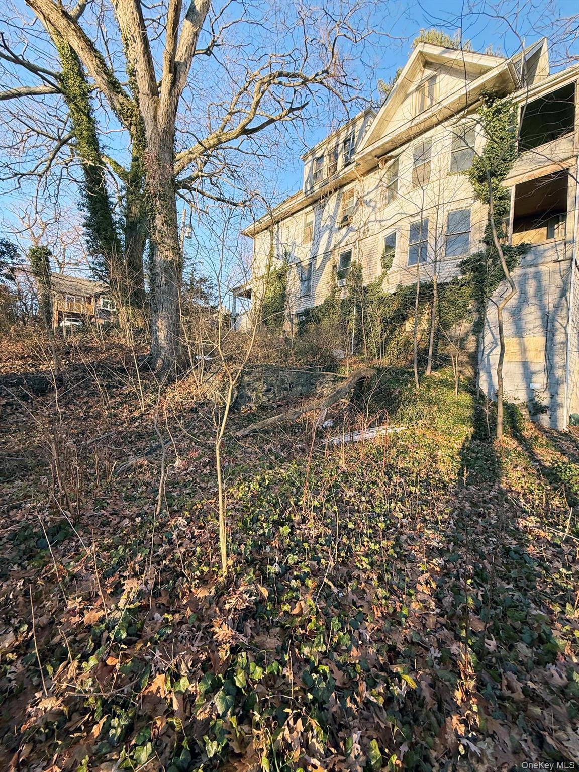 Single Family Rossmore  Westchester County, NY 10708, MLS-945529-6