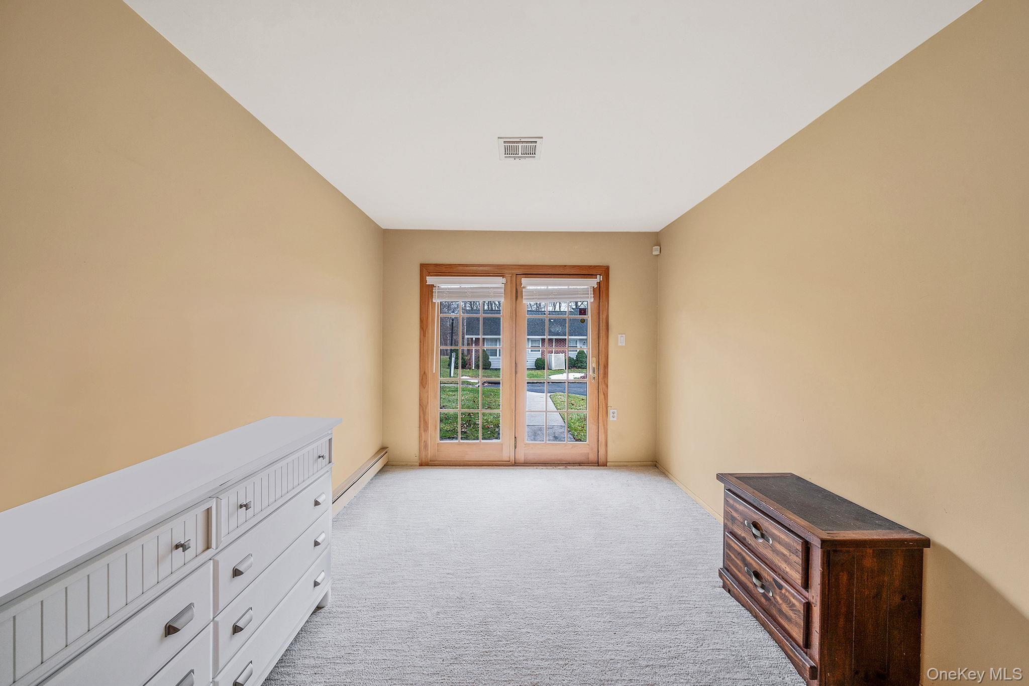 Condo Exmore  Suffolk County, NY 11961, MLS-945552-14