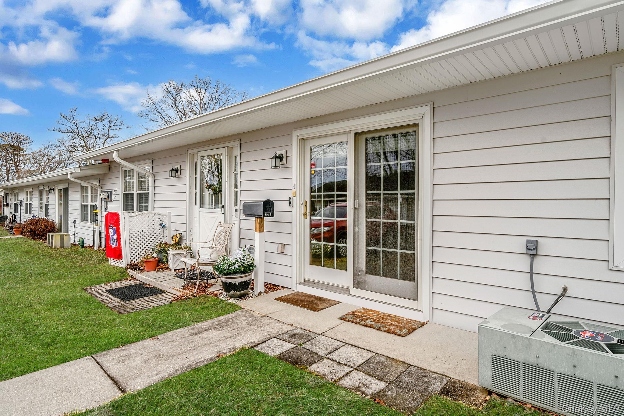 Condo Exmore  Suffolk County, NY 11961, MLS-945552-4