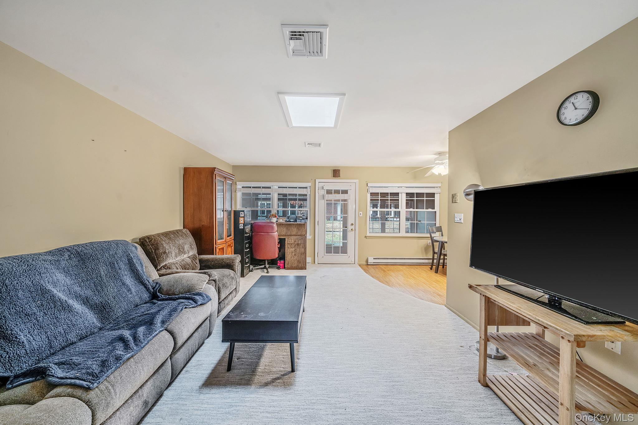 Condo Exmore  Suffolk County, NY 11961, MLS-945552-8