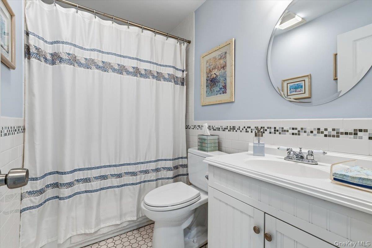 Condo Oceanfront  Nassau County, NY 11561, MLS-945592-15