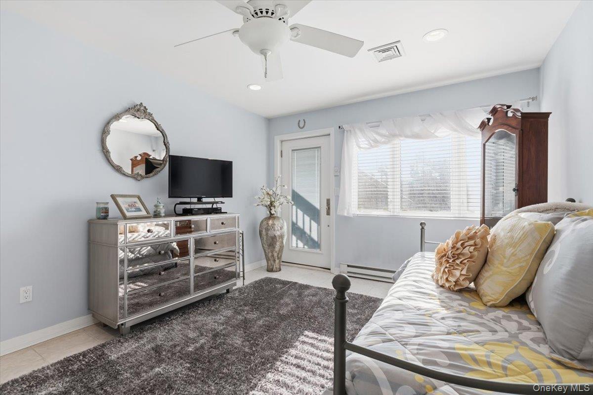 Condo Oceanfront  Nassau County, NY 11561, MLS-945592-17