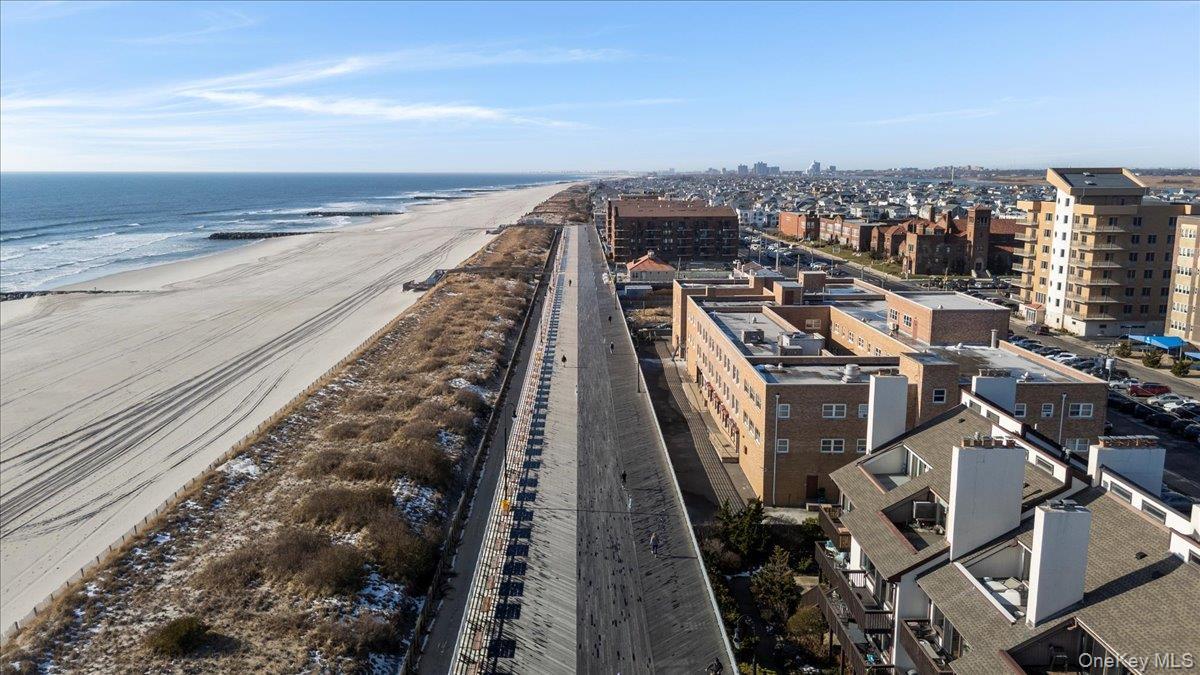 Condo Oceanfront  Nassau County, NY 11561, MLS-945592-26