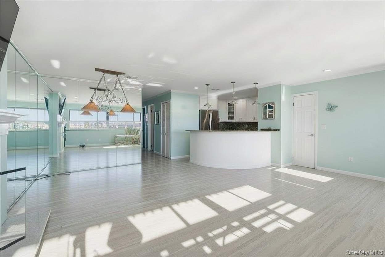 Condo Oceanfront  Nassau County, NY 11561, MLS-945592-5