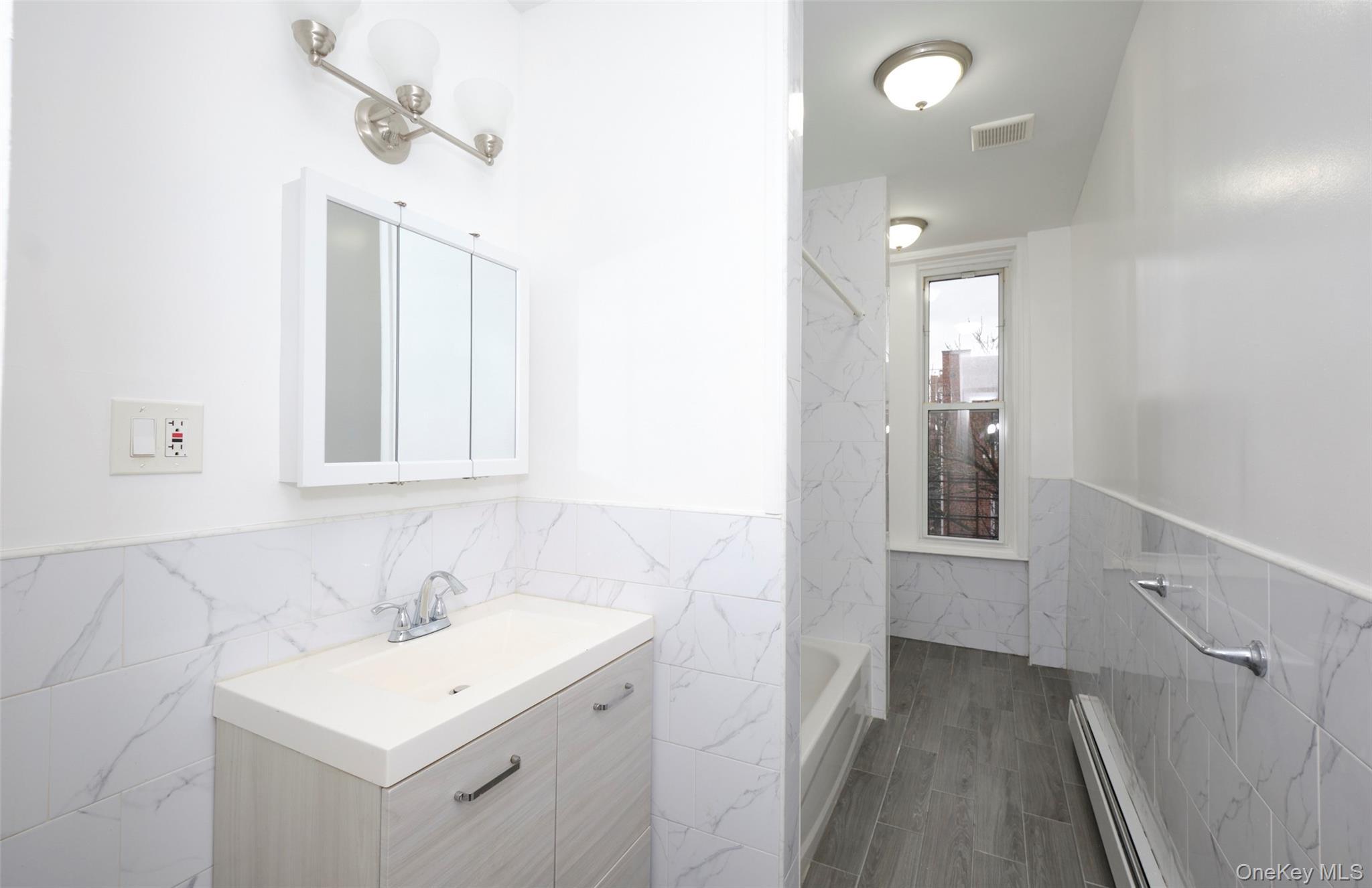 Apartment Miller Brooklyn, NY 11207, MLS-945605-12