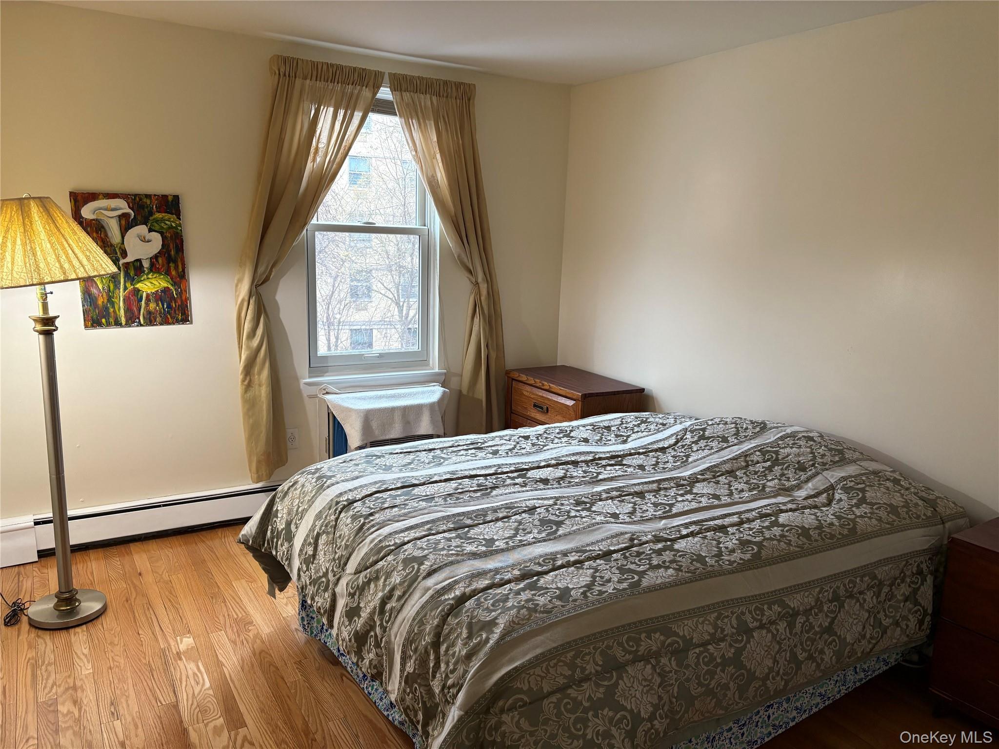 Single Family Elton  Bronx, NY 10451, MLS-945618-15